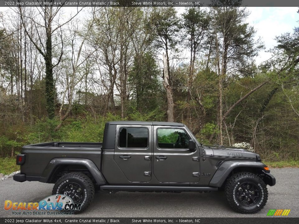 2022 Jeep Gladiator Willys 4x4 Granite Crystal Metallic / Black Photo #5