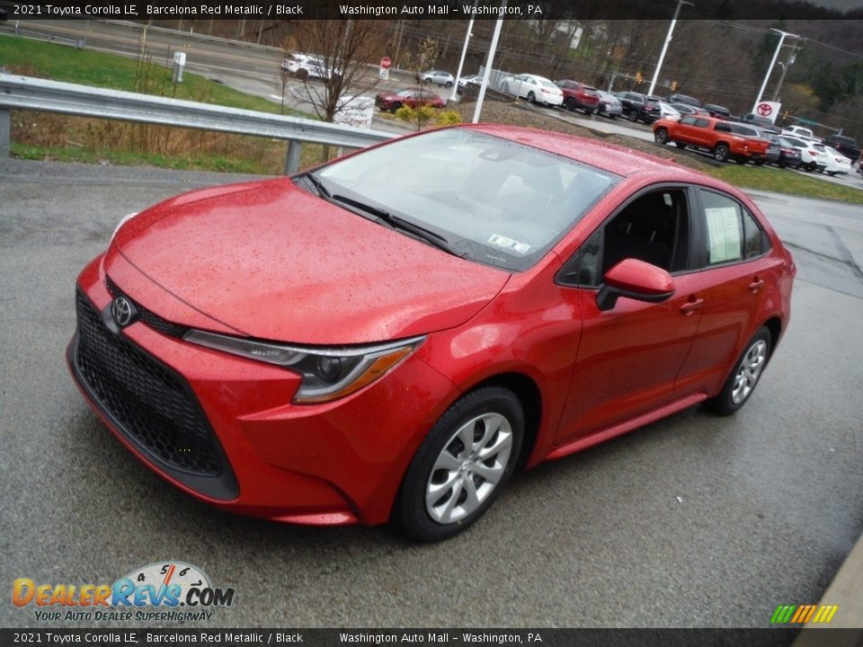 2021 Toyota Corolla LE Barcelona Red Metallic / Black Photo #12