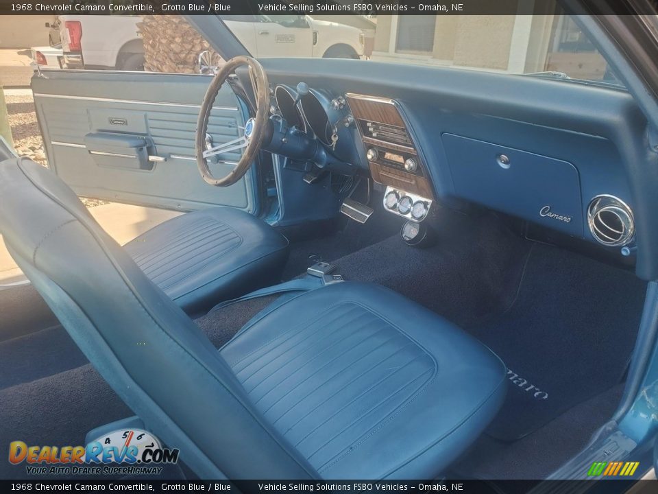 Front Seat of 1968 Chevrolet Camaro Convertible Photo #4