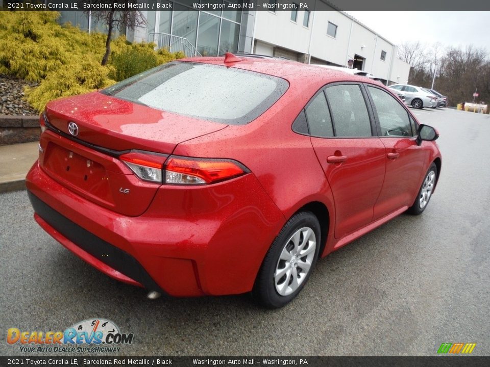 2021 Toyota Corolla LE Barcelona Red Metallic / Black Photo #16