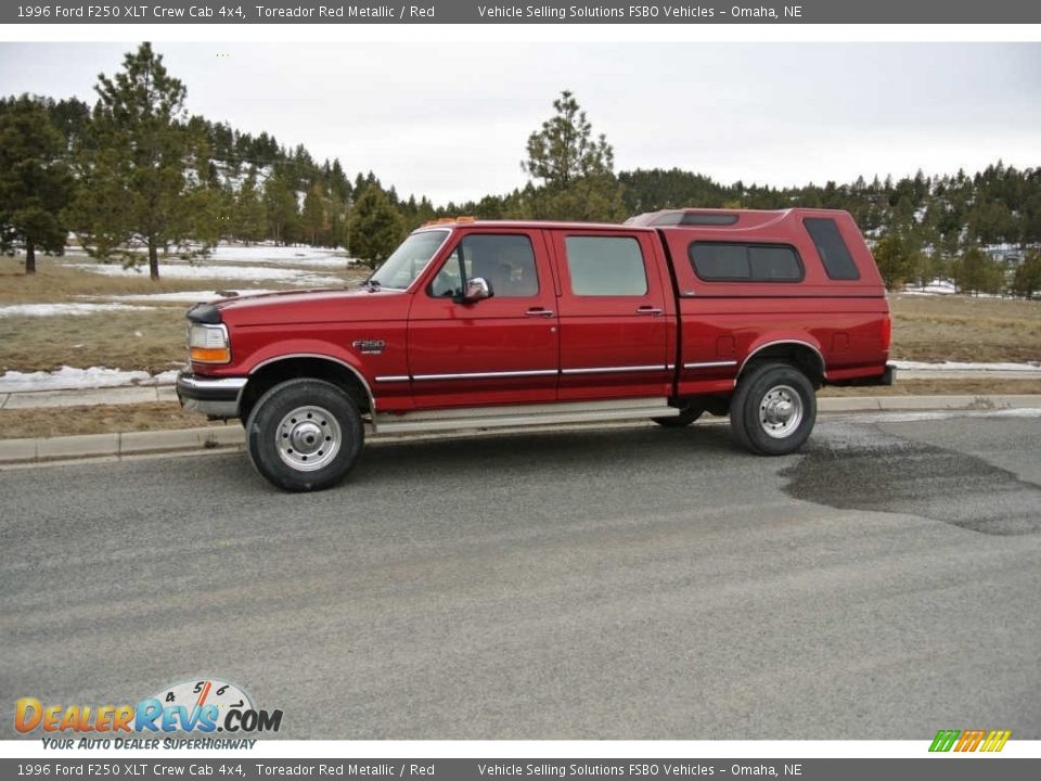 Toreador Red Metallic 1996 Ford F250 XLT Crew Cab 4x4 Photo #1