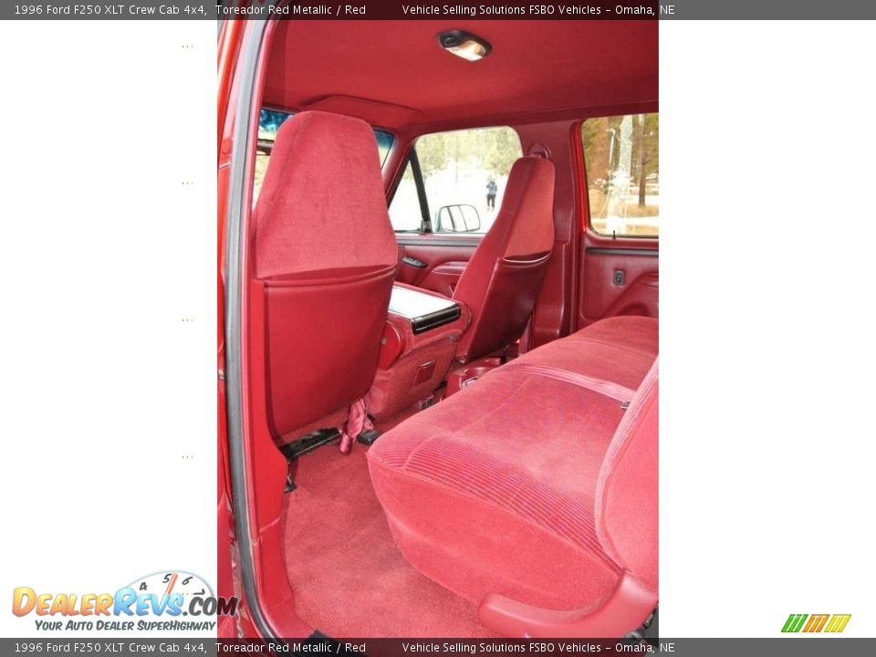 Rear Seat of 1996 Ford F250 XLT Crew Cab 4x4 Photo #6