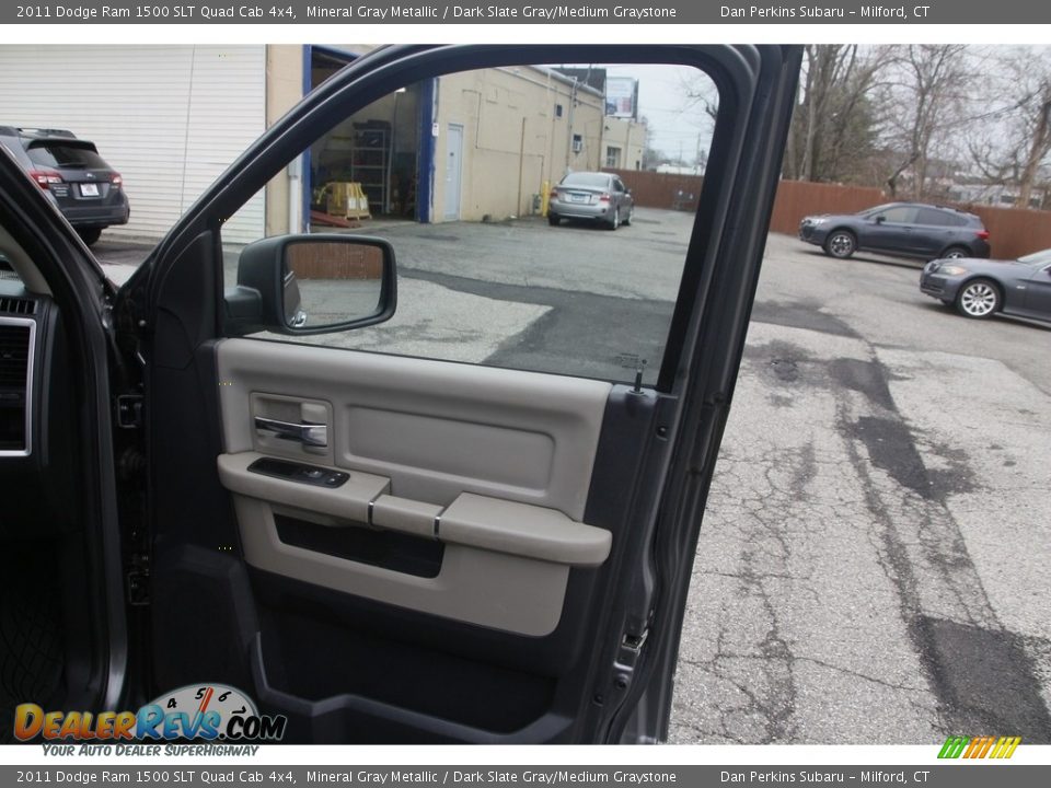 2011 Dodge Ram 1500 SLT Quad Cab 4x4 Mineral Gray Metallic / Dark Slate Gray/Medium Graystone Photo #16