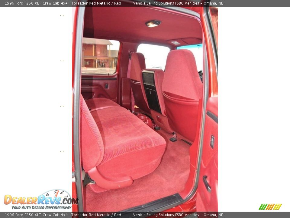 Rear Seat of 1996 Ford F250 XLT Crew Cab 4x4 Photo #11