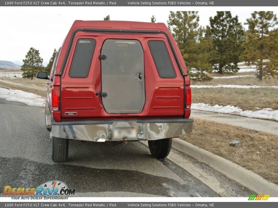 1996 Ford F250 XLT Crew Cab 4x4 Toreador Red Metallic / Red Photo #19