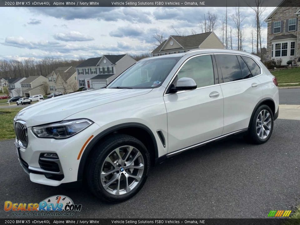 Front 3/4 View of 2020 BMW X5 xDrive40i Photo #1