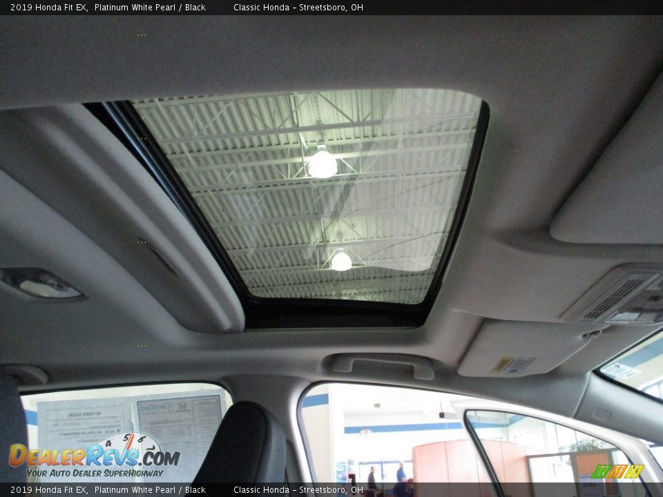 2019 Honda Fit EX Platinum White Pearl / Black Photo #17