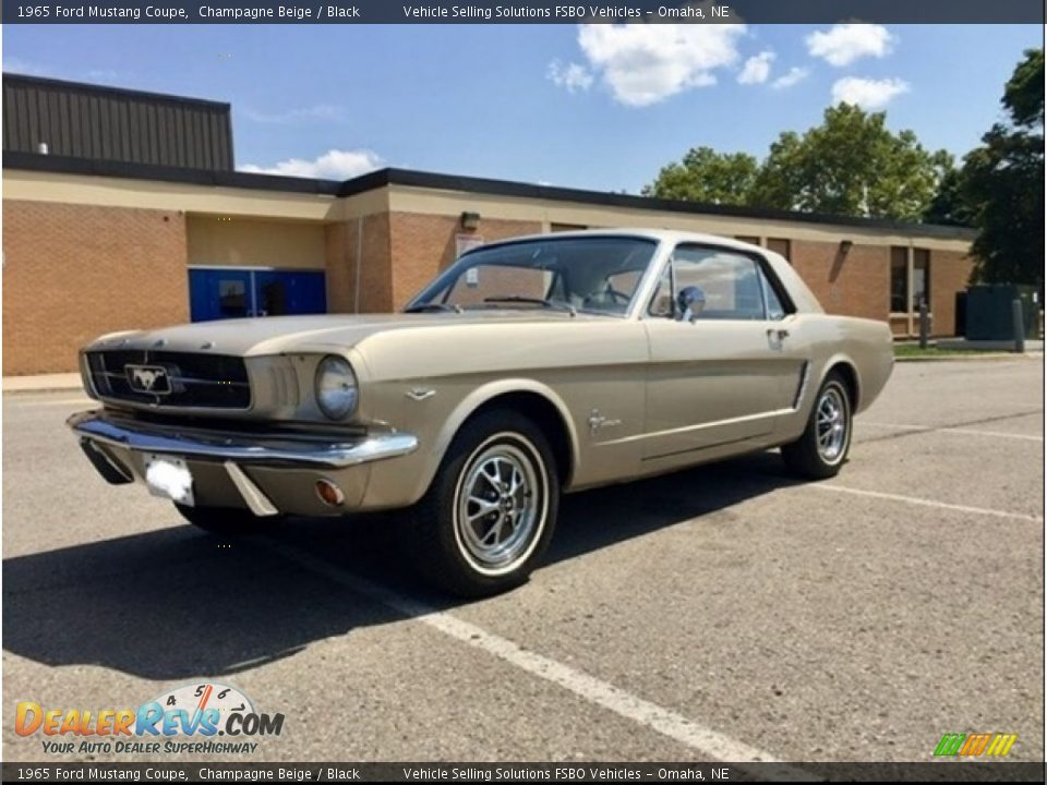 Front 3/4 View of 1965 Ford Mustang Coupe Photo #1