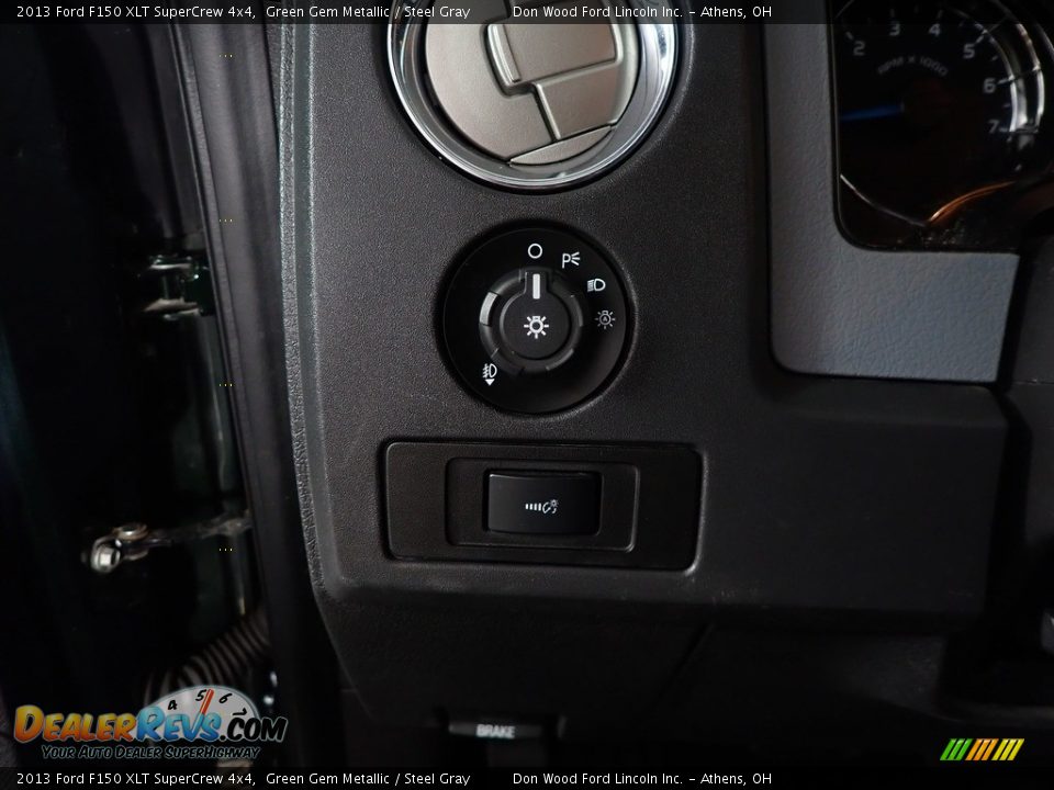 2013 Ford F150 XLT SuperCrew 4x4 Green Gem Metallic / Steel Gray Photo #29