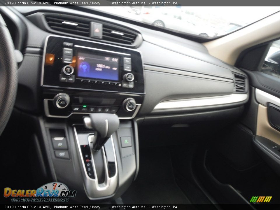 2019 Honda CR-V LX AWD Platinum White Pearl / Ivory Photo #15