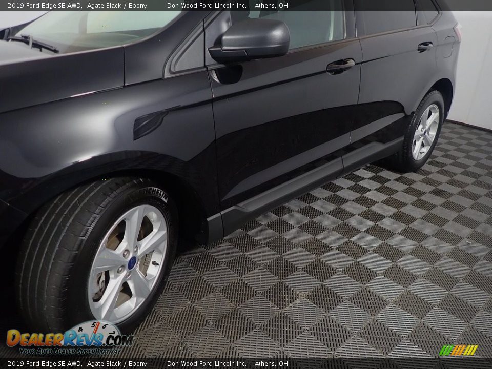 2019 Ford Edge SE AWD Agate Black / Ebony Photo #10