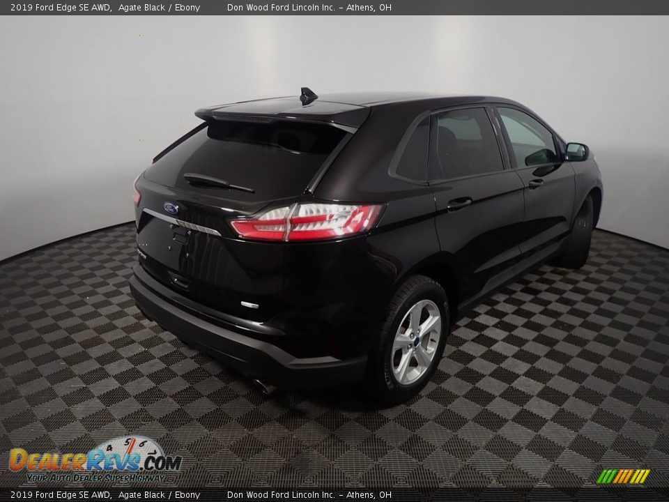 2019 Ford Edge SE AWD Agate Black / Ebony Photo #17