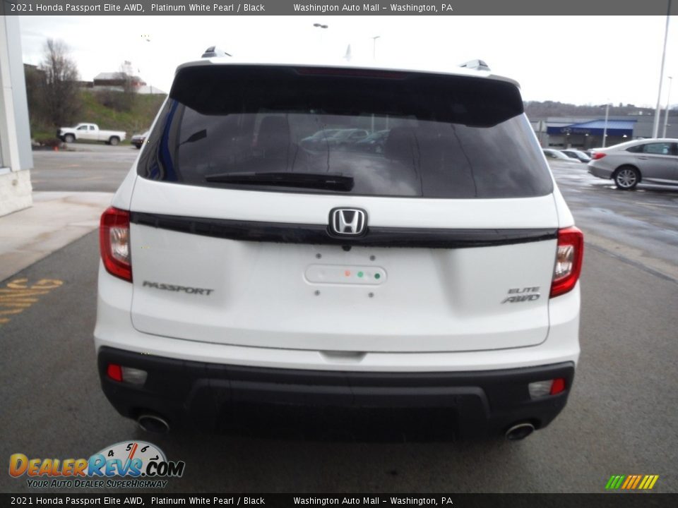 2021 Honda Passport Elite AWD Platinum White Pearl / Black Photo #9