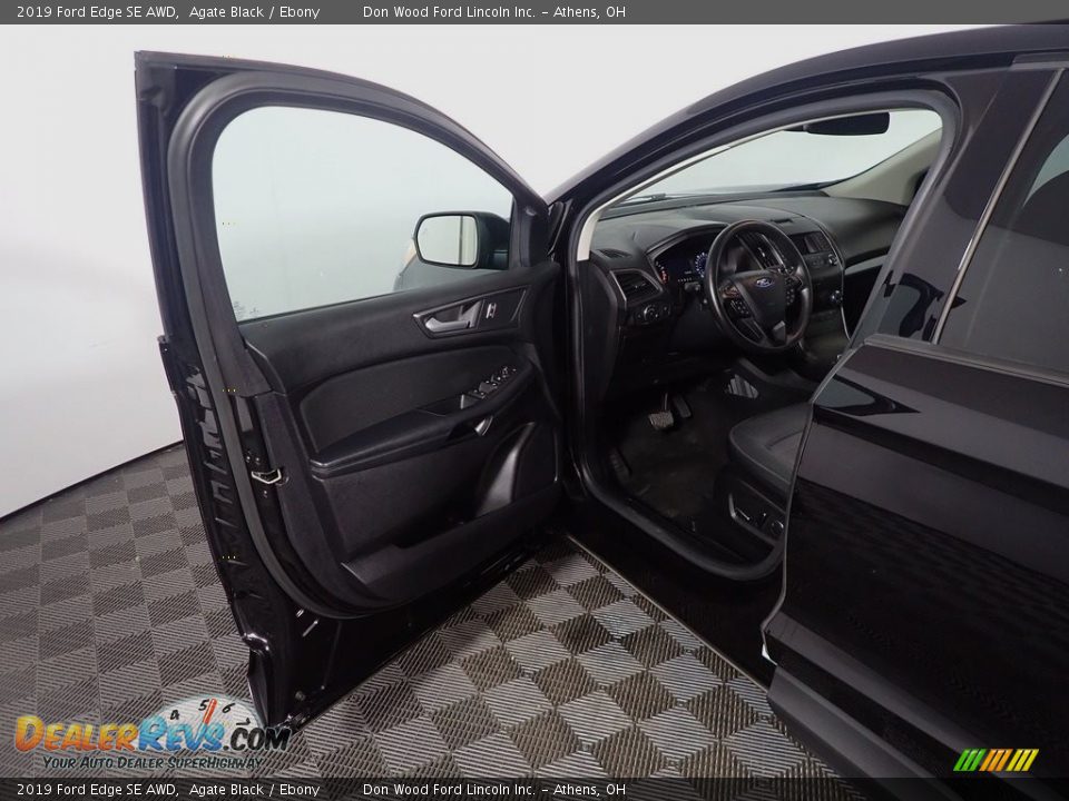 2019 Ford Edge SE AWD Agate Black / Ebony Photo #20