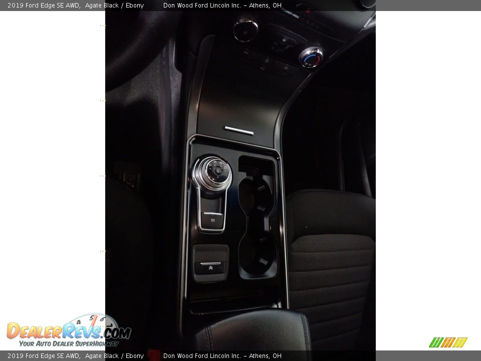2019 Ford Edge SE AWD Agate Black / Ebony Photo #32