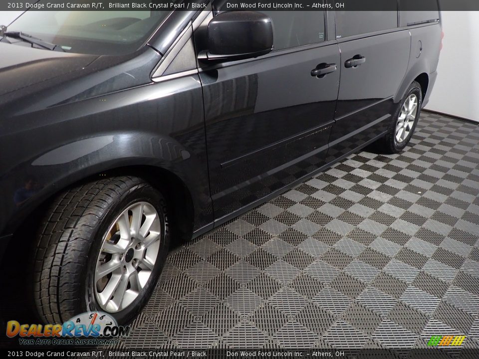 2013 Dodge Grand Caravan R/T Brilliant Black Crystal Pearl / Black Photo #11