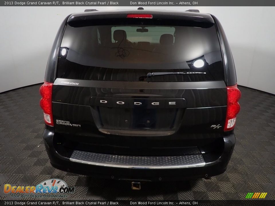 2013 Dodge Grand Caravan R/T Brilliant Black Crystal Pearl / Black Photo #14