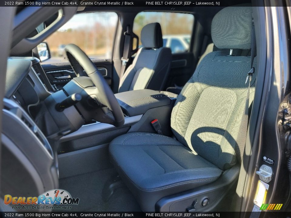 2022 Ram 1500 Big Horn Crew Cab 4x4 Granite Crystal Metallic / Black Photo #13