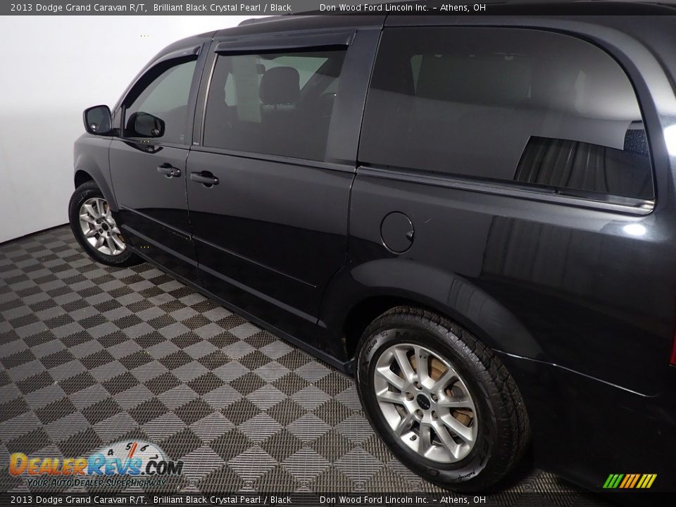 2013 Dodge Grand Caravan R/T Brilliant Black Crystal Pearl / Black Photo #20