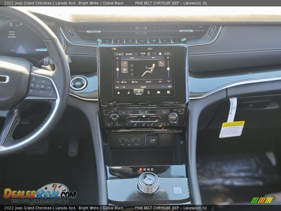 2022 Jeep Grand Cherokee L Laredo 4x4 Bright White / Global Black Photo #10