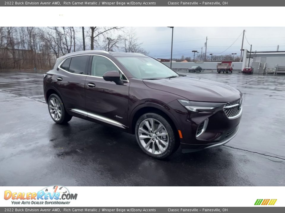 Front 3/4 View of 2022 Buick Envision Avenir AWD Photo #2