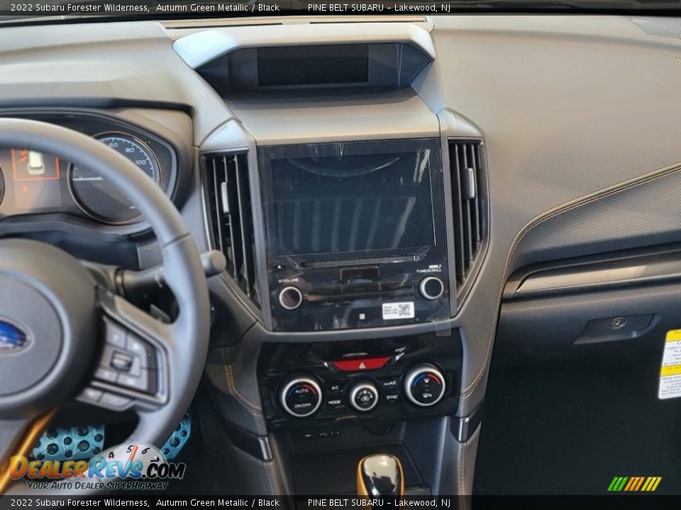 2022 Subaru Forester Wilderness Autumn Green Metallic / Black Photo #10
