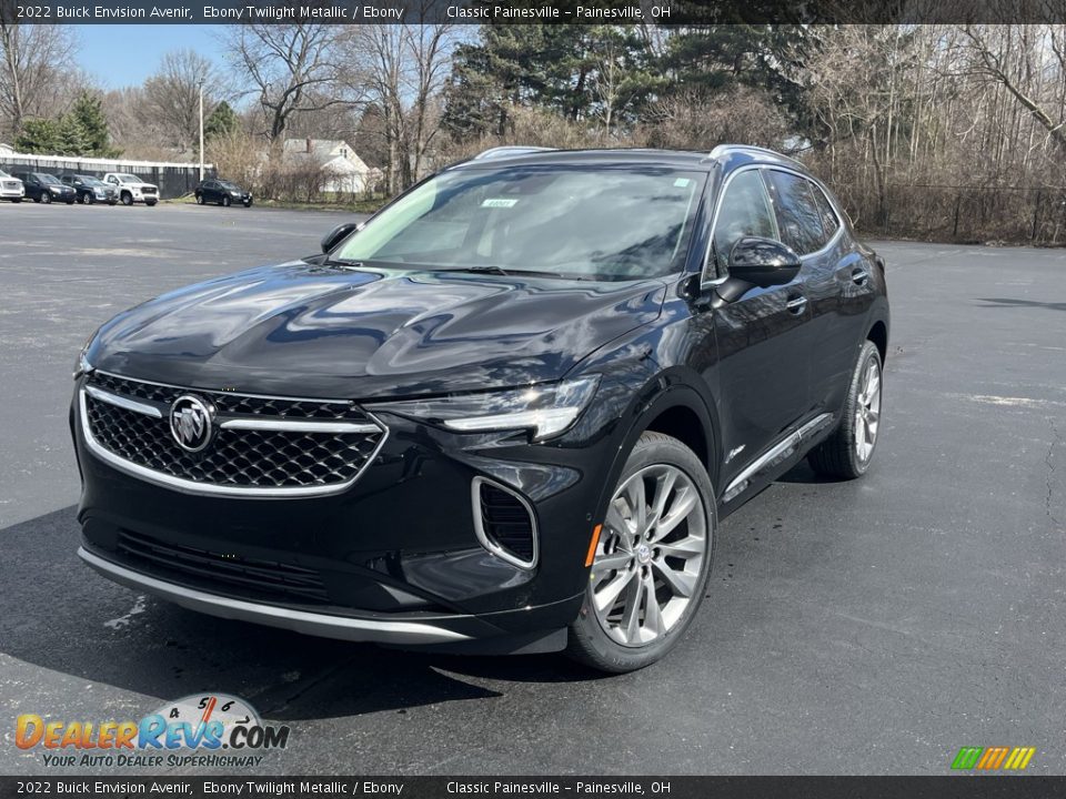 Front 3/4 View of 2022 Buick Envision Avenir Photo #1