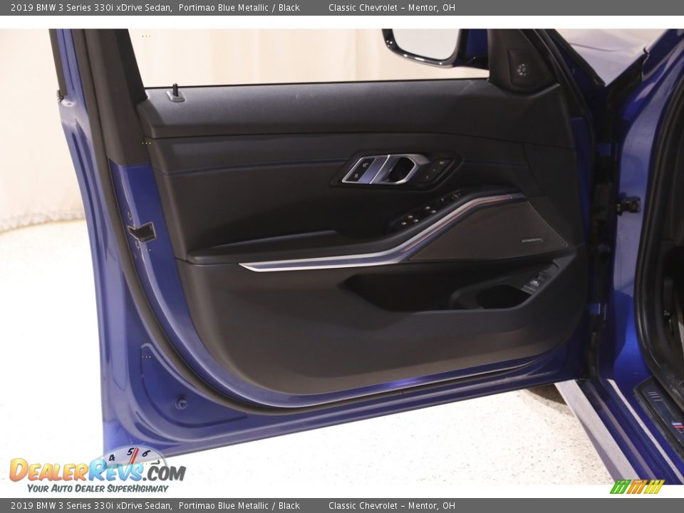 2019 BMW 3 Series 330i xDrive Sedan Portimao Blue Metallic / Black Photo #4