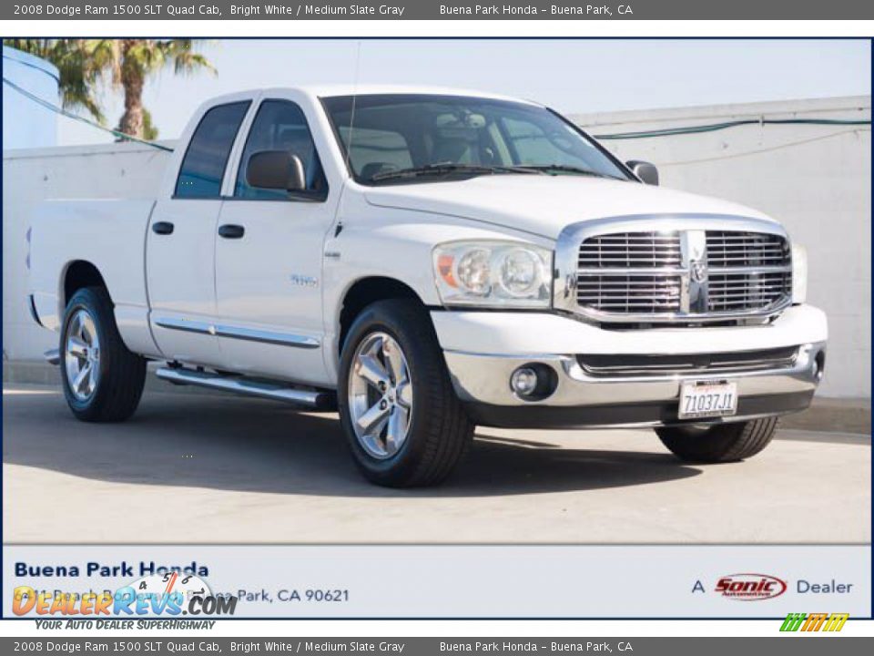 2008 Dodge Ram 1500 SLT Quad Cab Bright White / Medium Slate Gray Photo #1