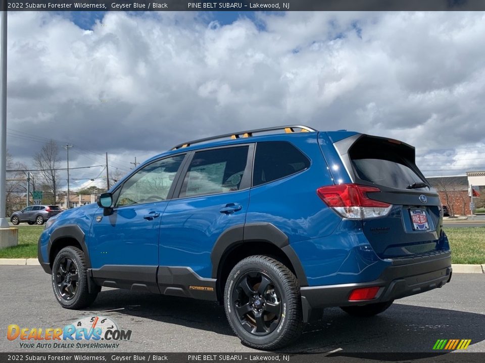2022 Subaru Forester Wilderness Geyser Blue / Black Photo #6