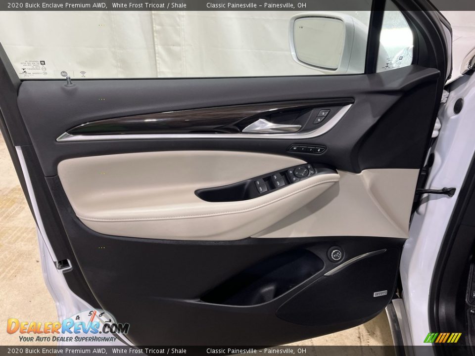 Door Panel of 2020 Buick Enclave Premium AWD Photo #23