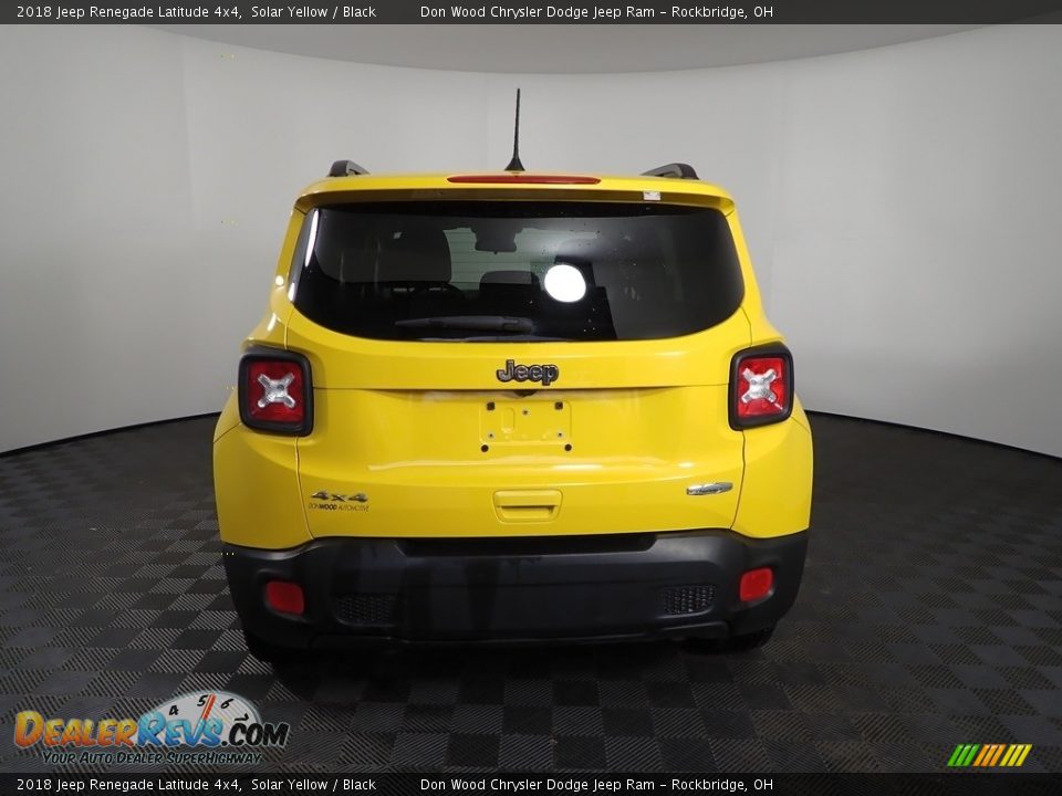 2018 Jeep Renegade Latitude 4x4 Solar Yellow / Black Photo #11