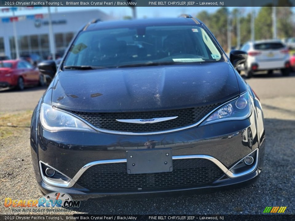 2019 Chrysler Pacifica Touring L Brilliant Black Crystal Pearl / Black/Alloy Photo #2
