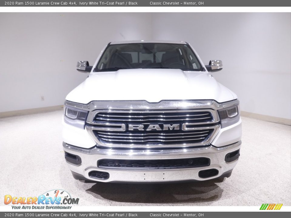 2020 Ram 1500 Laramie Crew Cab 4x4 Ivory White Tri-Coat Pearl / Black Photo #2