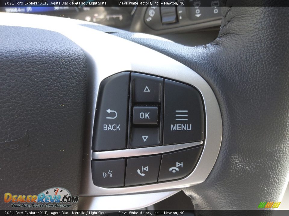2021 Ford Explorer XLT Steering Wheel Photo #23