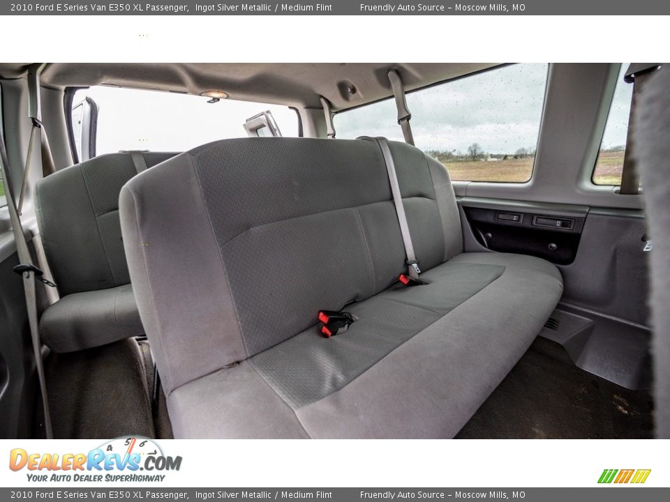 2010 Ford E Series Van E350 XL Passenger Ingot Silver Metallic / Medium Flint Photo #23