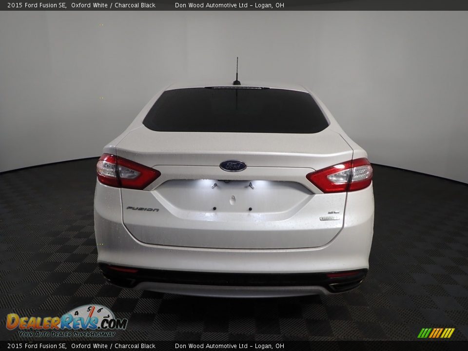 2015 Ford Fusion SE Oxford White / Charcoal Black Photo #11