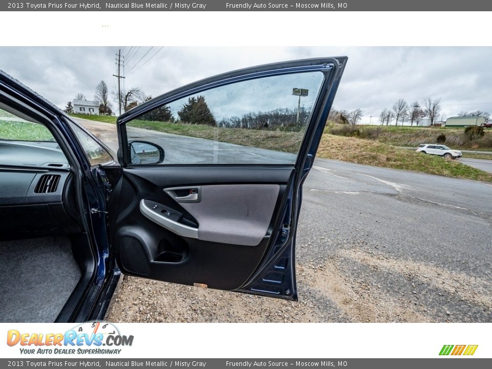 2013 Toyota Prius Four Hybrid Nautical Blue Metallic / Misty Gray Photo #26