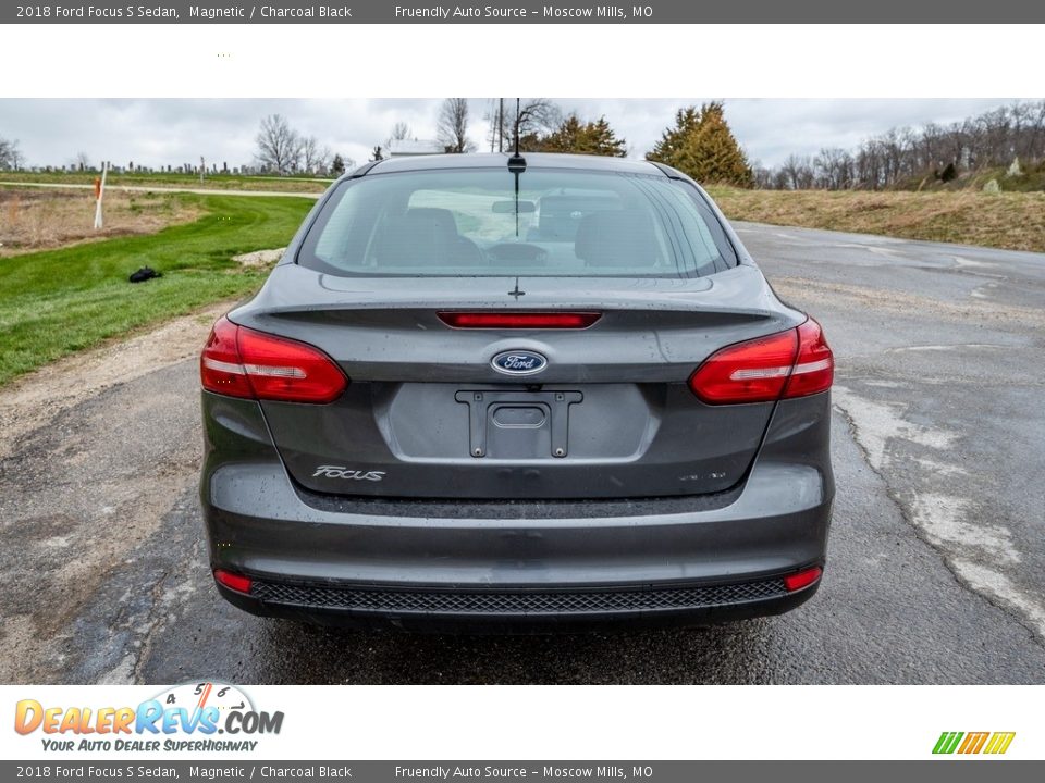 2018 Ford Focus S Sedan Magnetic / Charcoal Black Photo #5