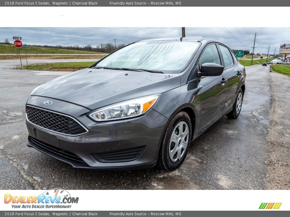 2018 Ford Focus S Sedan Magnetic / Charcoal Black Photo #8