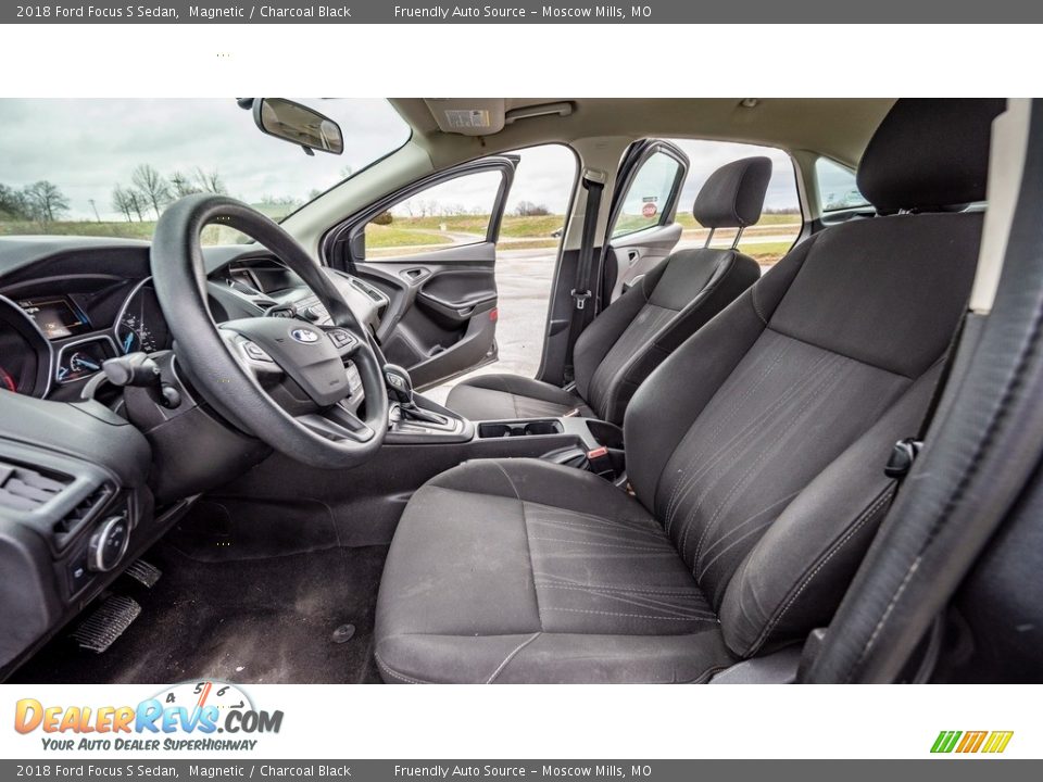 2018 Ford Focus S Sedan Magnetic / Charcoal Black Photo #18