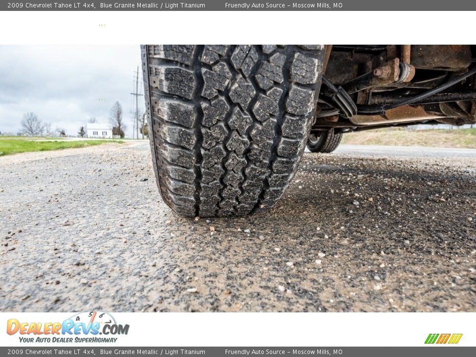 2009 Chevrolet Tahoe LT 4x4 Blue Granite Metallic / Light Titanium Photo #14