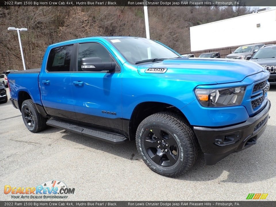 2022 Ram 1500 Big Horn Crew Cab 4x4 Hydro Blue Pearl / Black Photo #8