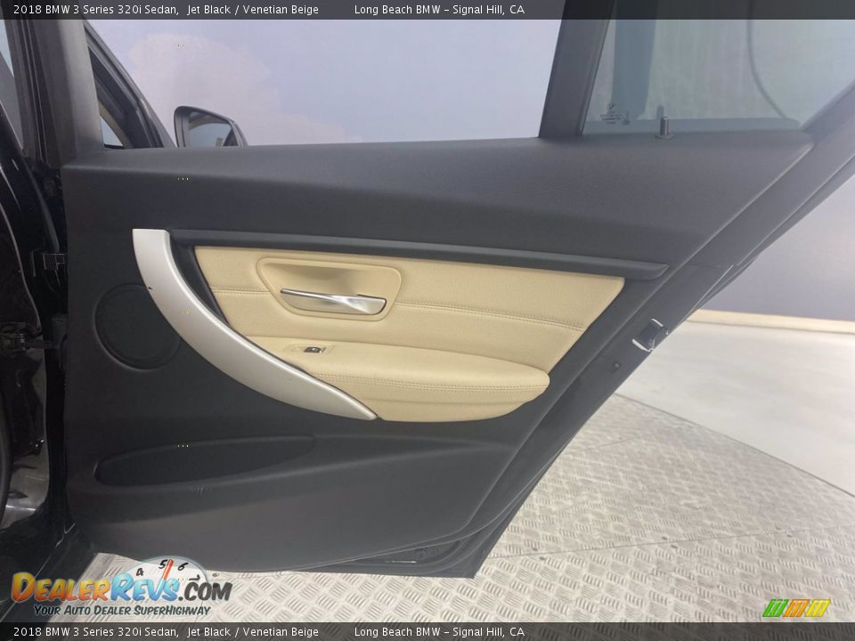 2018 BMW 3 Series 320i Sedan Jet Black / Venetian Beige Photo #34