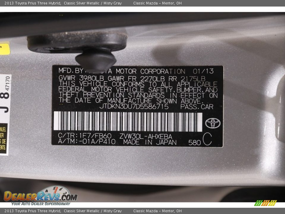 2013 Toyota Prius Three Hybrid Classic Silver Metallic / Misty Gray Photo #19