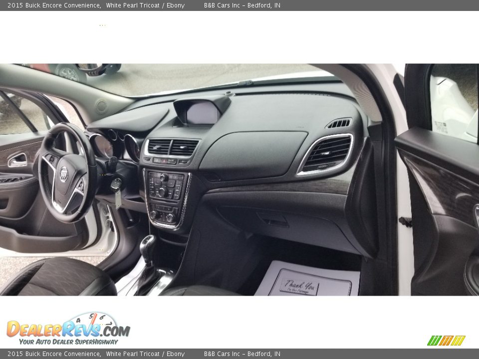 2015 Buick Encore Convenience White Pearl Tricoat / Ebony Photo #25