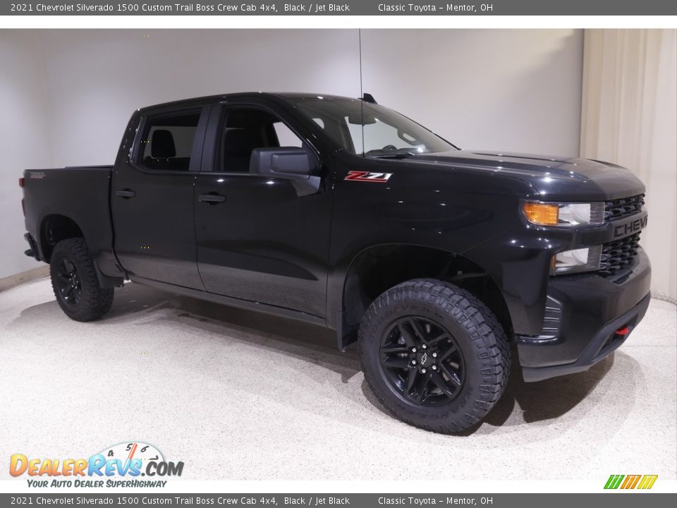 2021 Chevrolet Silverado 1500 Custom Trail Boss Crew Cab 4x4 Black / Jet Black Photo #1