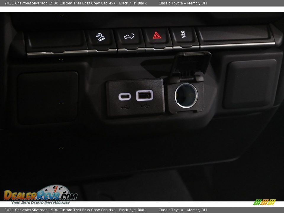 2021 Chevrolet Silverado 1500 Custom Trail Boss Crew Cab 4x4 Black / Jet Black Photo #12