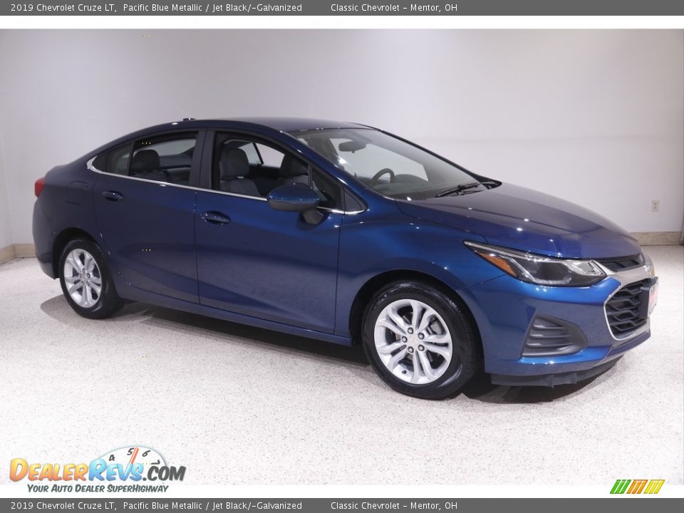 2019 Chevrolet Cruze LT Pacific Blue Metallic / Jet Black/­Galvanized Photo #1