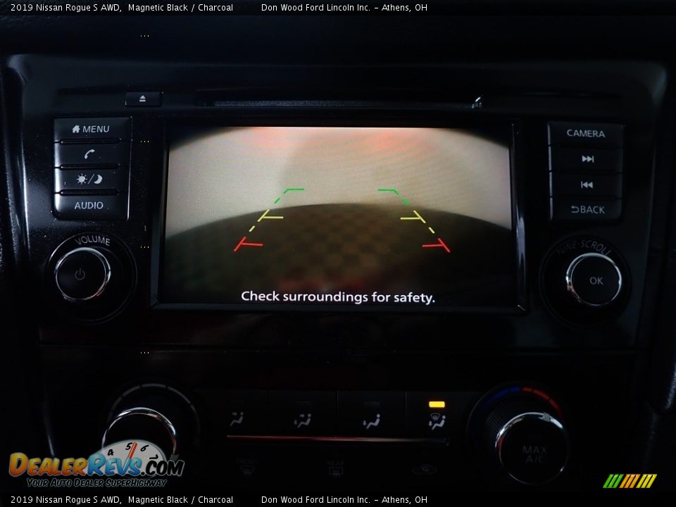 2019 Nissan Rogue S AWD Magnetic Black / Charcoal Photo #2